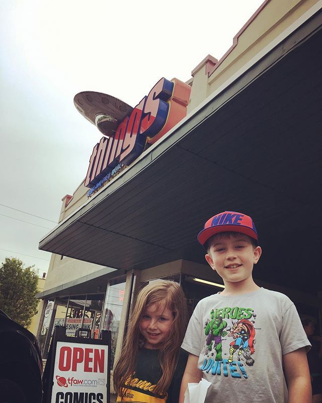 bemonopo's tweet photo. #freecomicbookday @milwaukietfaw was a success! https://t.co/4XM1L8YZpN https://t.co/xoF5mIUb3J