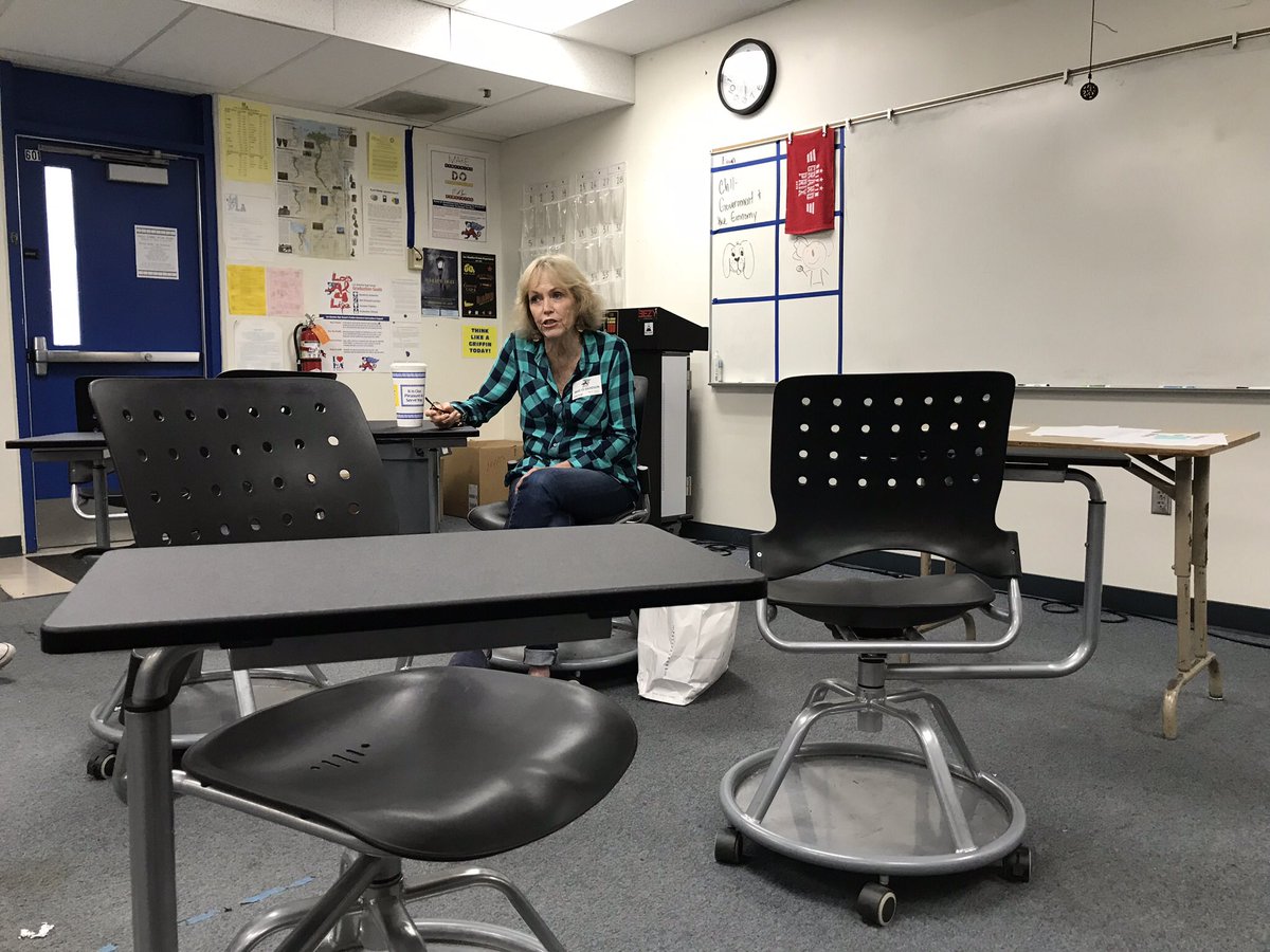 losalydsa's tweet photo. Thank you to Mrs. Marlys Davidson for attending our meeting yesterday to hear from students about our perspectives on the issues facing our schools. https://t.co/QH673ild8n