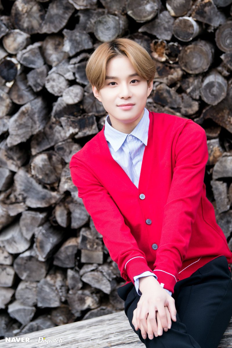 picsjungwoo's tweet photo. — 180415 naver x dispatch 💌 https://t.co/UKS7BB92X4