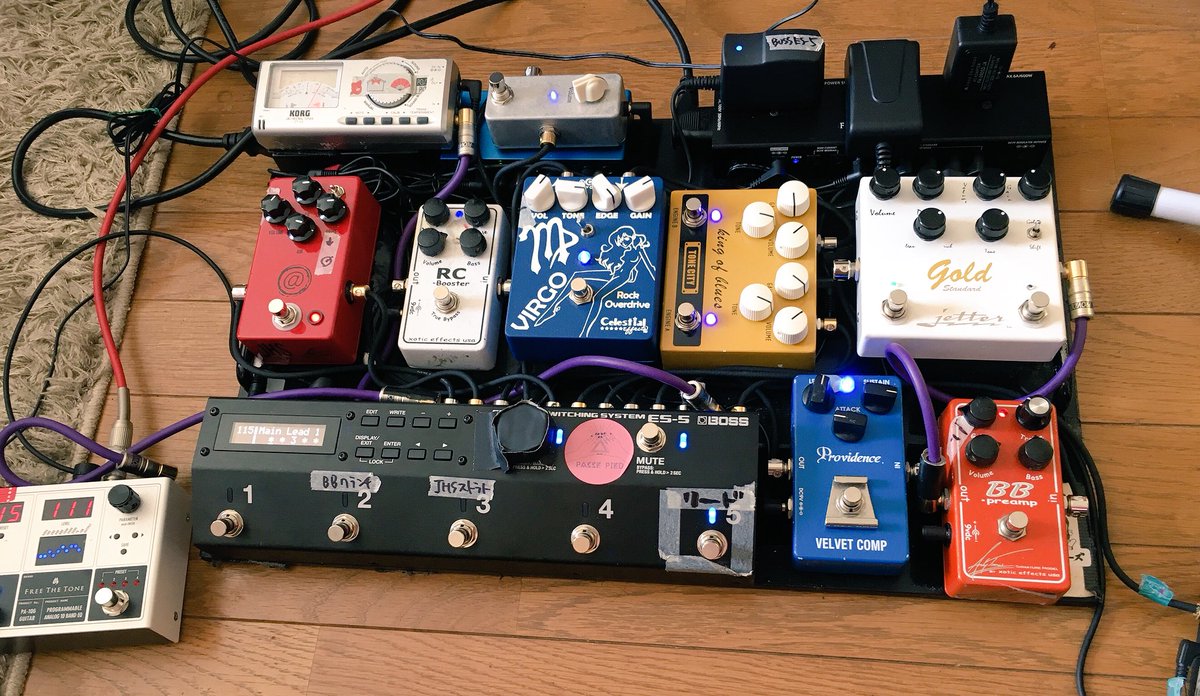 nskwnbyk_17's tweet photo. 暫定完成ペダルボード2018🤖
ちょっと考え方を変えた
#BOSS
#Xotic
#Providence
#FreeTheTone
#JHSPedals
#JetterGear
#CelestialEffects
#KORG
#AtlasPedal
#TONE CITY https://t.co/rUK9iFcXLw