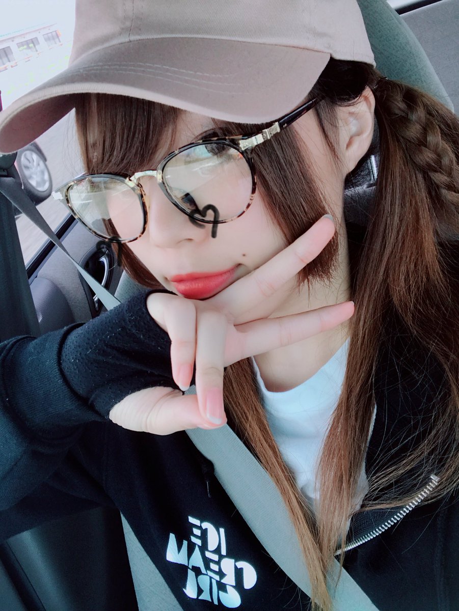 zeNon_projectZ's tweet photo. 毎年恒例日焼け対策で有名人みたいになるわたし https://t.co/C5HI7S6pTF
