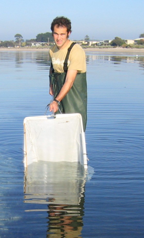 My 1st paper was published 10 years ago! A very proud moment! And I still had hair!! #Seagrass #LandscapeEcology  doi.org/10.3354/meps07…