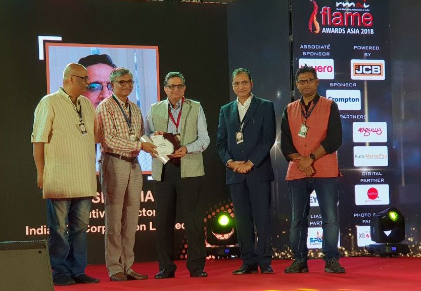 Kudos to IOCian DK Sharma for winning Leadership Award at Flame Awards Asia 2018 organised by Rural Marketing Association of India for his contribution to downstream petroleum and gas industry for over three decades.