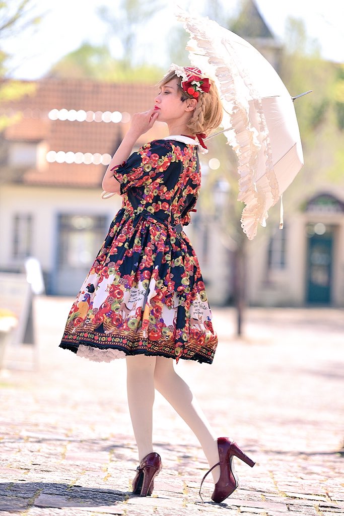 撮影垢用 フォローは自由にどうぞ あとから参ります Pa Twitter ドイツの森 チューリップ畑 ディズニーストアの白雪姫コラボ 岡山 ロリィタ ロリィタさんと繋がりたい