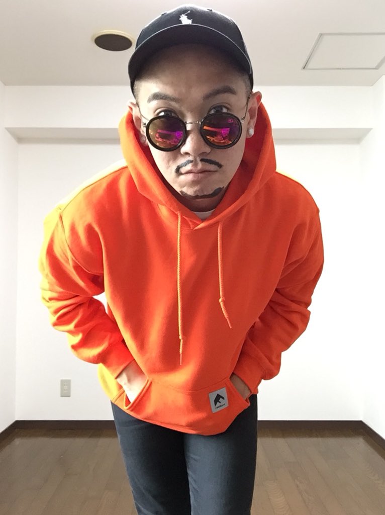 nakanishiryouta's tweet photo. 【今日の一変化】
北堀江でよく見る、オシャレ大好きなパリピカップル。
 #同棲中 
 #お揃いのルイガノで並走 
 #街中で騒ぎすぎない 
 #クールな常識人タイプ 
 #2人揃って大酒豪 
 #2人マイブーム岩盤浴 
 #彼氏さんイケボ 
 #今日の一変化 https://t.co/7gacaTcQy4