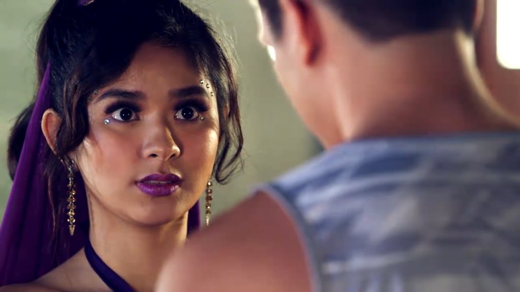 vroom_____'s tweet photo. Wansapanataym Gelli In A Bottle Screen Captures, @iamAndalioLoisa as Gelli #WansaGIABMagicExposed Sunday, 6:45PM @DreamscapePH @ericjohnsalut @BiboyJArboleda @pamibarrola https://t.co/CXNEI9xj0k