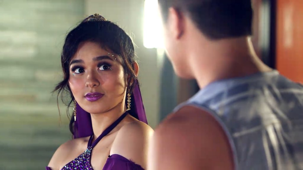 vroom_____'s tweet photo. Wansapanataym Gelli In A Bottle Screen Captures, @iamAndalioLoisa as Gelli #WansaGIABMagicExposed Sunday, 6:45PM @DreamscapePH @ericjohnsalut @BiboyJArboleda @pamibarrola https://t.co/CXNEI9xj0k