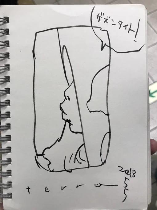 寺田克也さんはもう大学の頃からめっちゃファンなんで出版されてるものはだいたい買ってるんですが(貧乏大学生に5000円の落書き集はキツかった)、なんと!!!

展示場を出たところにご本人がいらしてて、お願いしたらサイン&握手してくれました!めっちゃ嬉しい!!

こんなことあるんですね! 