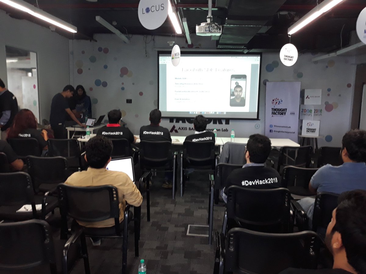 TFInnovationLab's tweet image. Team Swift Ace presents how they detect real face vs spoof using their face authentication solutions. #DevHack2018 @TFInnovationLab