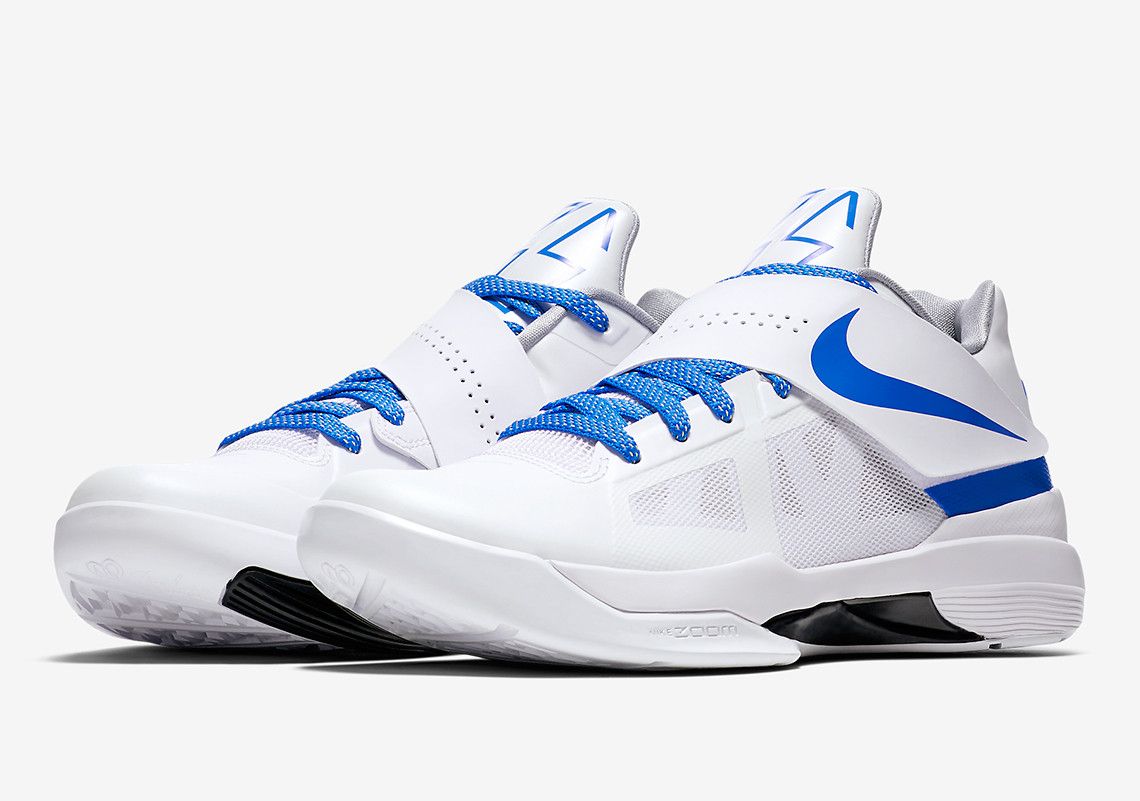SneakerNews's tweet photo. KD is battle tested 
https://t.co/CRitnfLG6w https://t.co/ZKytons1GV