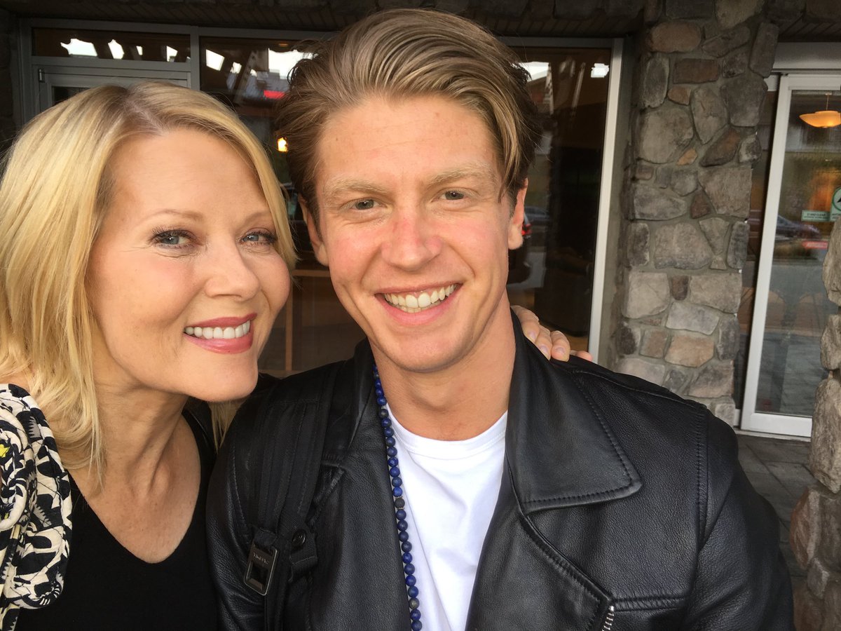 BarbaraNiven's tweet photo. Happy, tired, cheesy smiles at the end of a long day of filming. Boy did they write us a great scene together... &amp; swoosh we nailed it. So fulfilling. Love acting with you @DrewFrancis604! 😁❤️ #LikeMotherLikeSon #Chessies #ChesapeakeShores #FOBN @hallmarkchannel @SuperChannel https://t.co/2t4Ywgqyqe