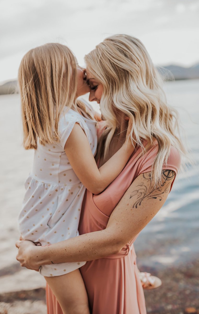 haleyjphoto's tweet photo. Right in time for Mother’s Day 🌸 https://t.co/esXshKRzyf
