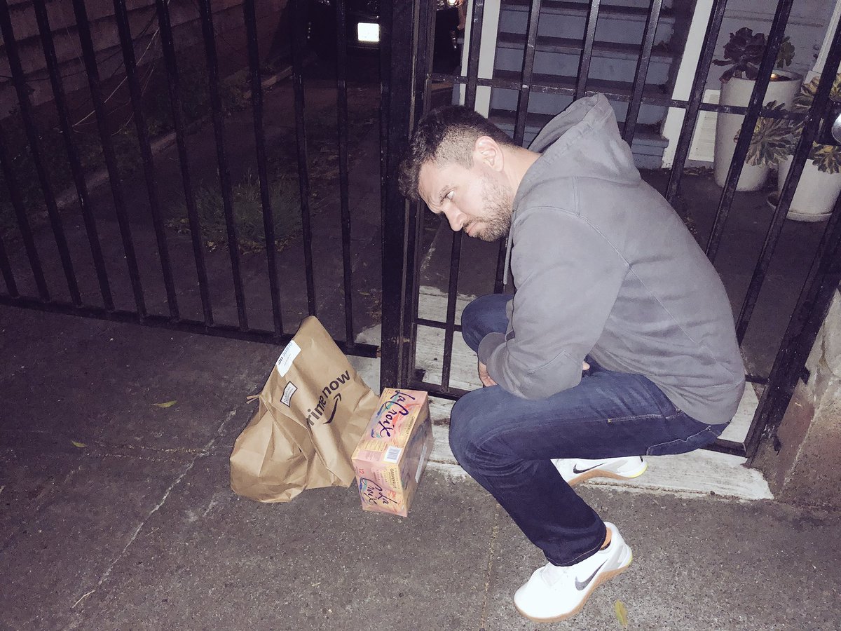 mpgstew's tweet image. ok but jig’s up whose Prime delivery is this outside our house? #sfproblems