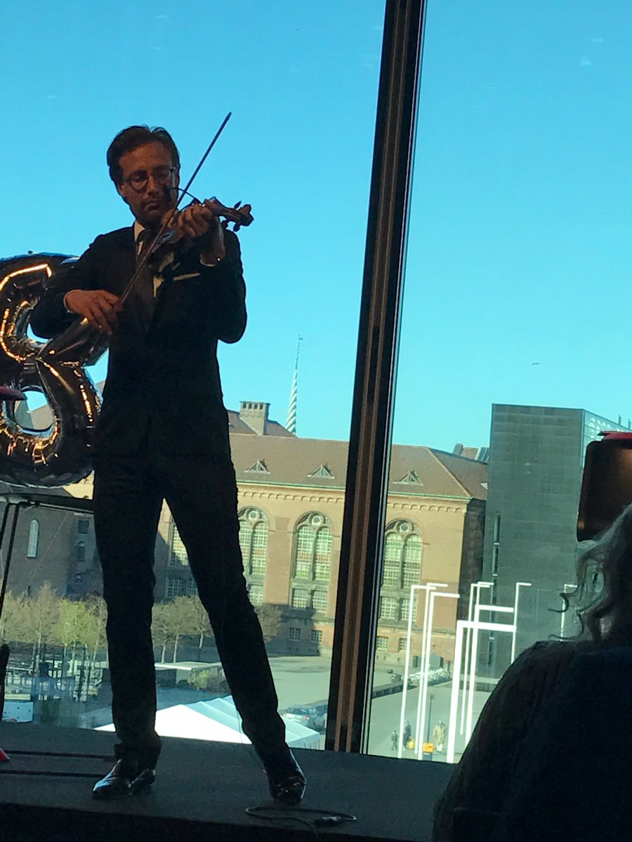 j_g_allen's tweet photo. Brilliant grand opening of @BLOXHUBdk in Copenhagen

Debate: Our Urban Future

@bruce_katz on GOVERNANCE
@HelleValentin @IBMWatson on TECHNOLOGY
(me) on HEALTHY BUILDINGS
@indy_johar on BEING HUMAN 

(debate opened by world-renowned concert violinist Philippe Benjamin Skow) https://t.co/j4O6B8t0De