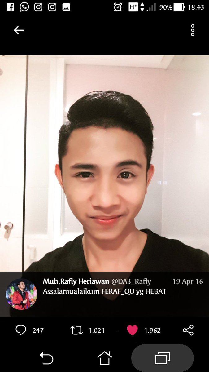 #RaflyGoyangMKSdiDemamLida
Kangen 😘😘
<a href="/DA3_Rafly/">Muh.Rafly Heriawan</a>