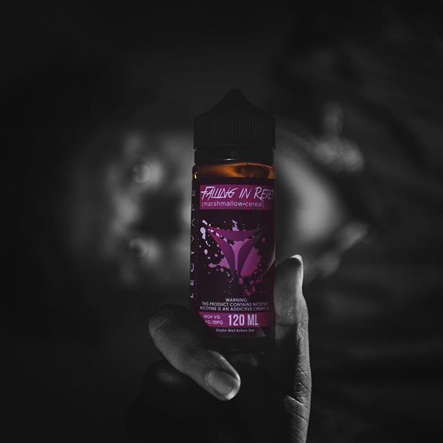 brokeandbusypvg's tweet photo. Falling In Reverse - Sweet marshmallow with a splash of magic milk, this is the ultimate cereal vape! #selectvape #ejuice #vape #vapelife #copmaldives #vapemaldives https://t.co/n9uod1dbvf https://t.co/OMT2eea5kZ