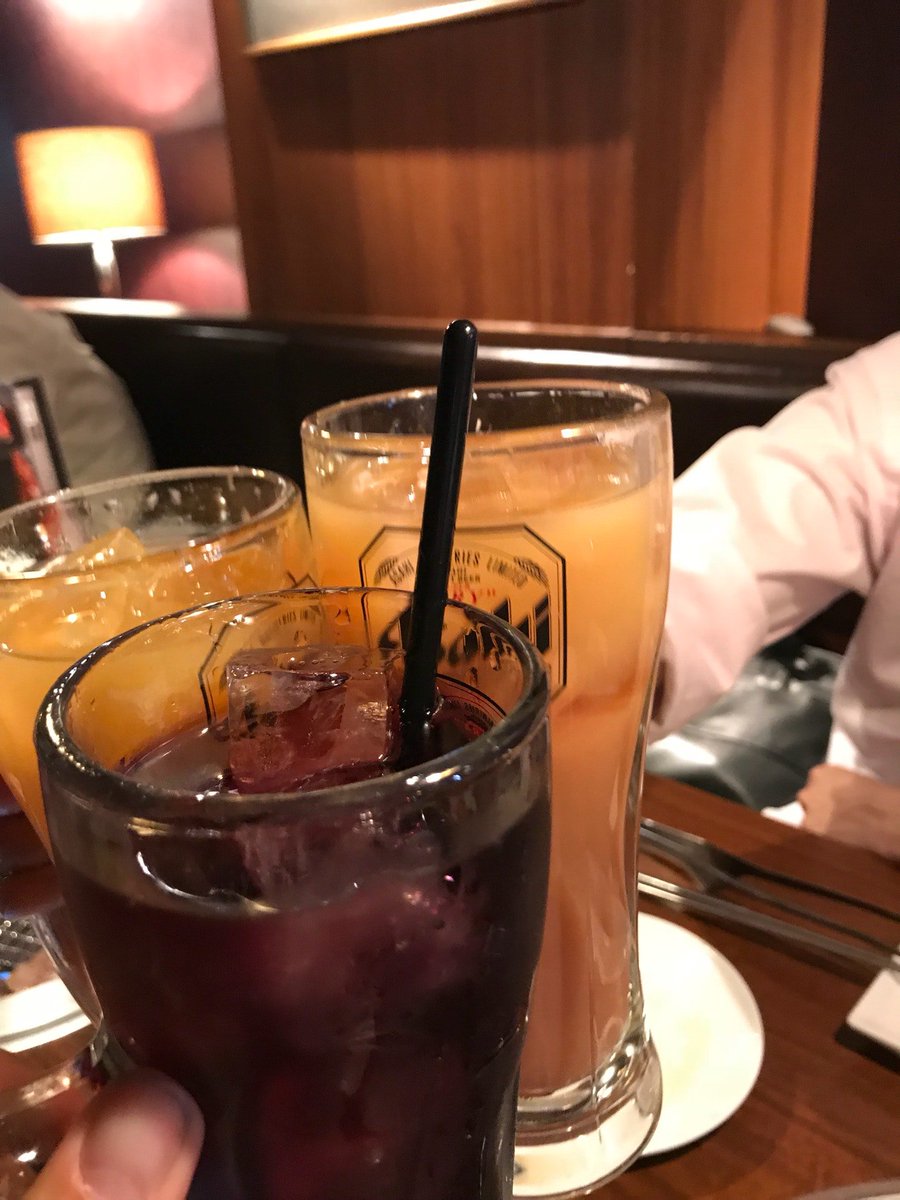 ハヤウェイ Vivid On Twitter 打ち上げー 牛角 新宿東口店 In 新宿区 東京都 Https T Co Qmslkgvris