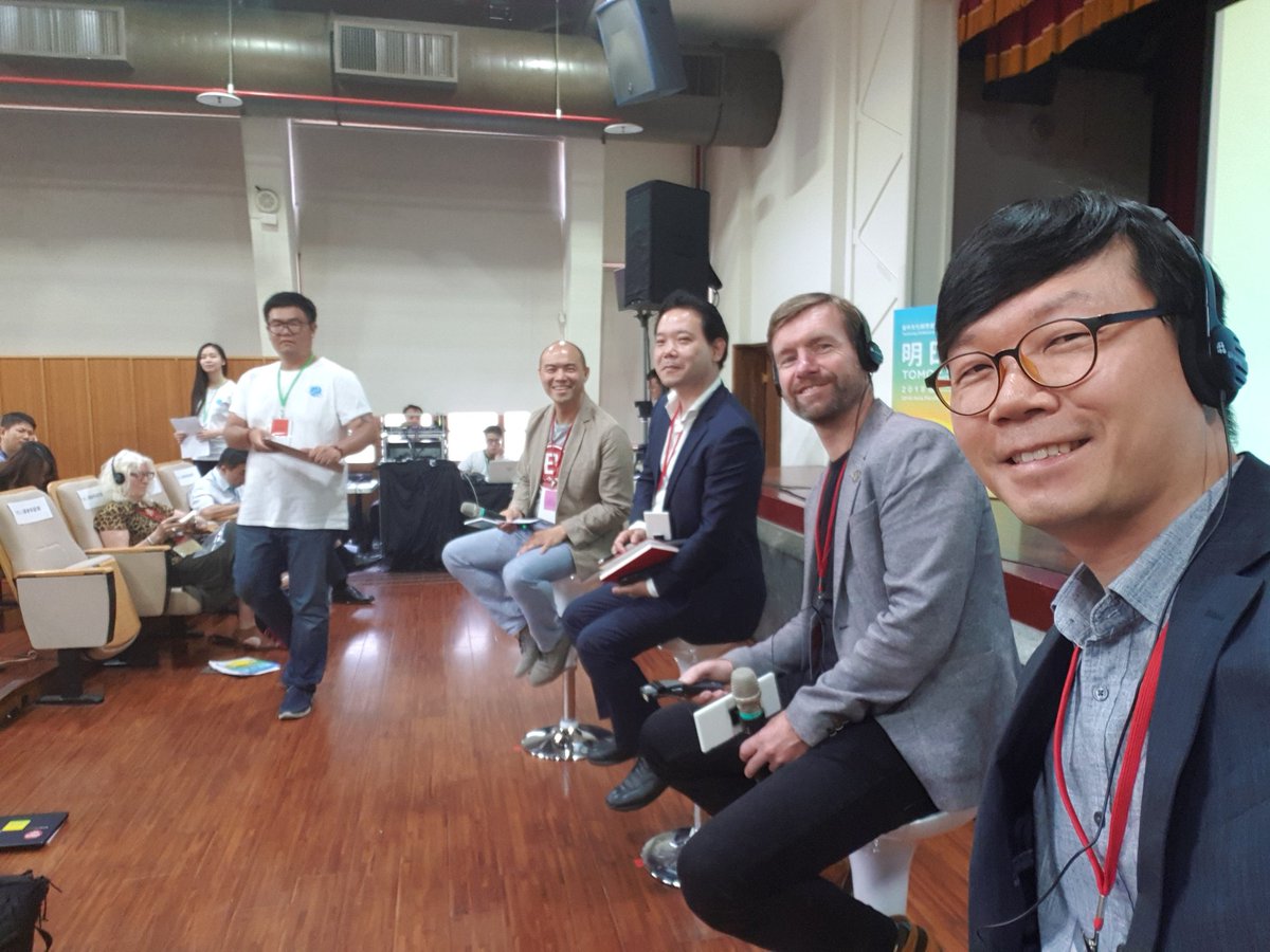 theUNtoday's tweet photo. Just before a session on Social Enterpise at Asia Pacific Social Enterprise Summit at Taiwan https://t.co/ao27yyin3a