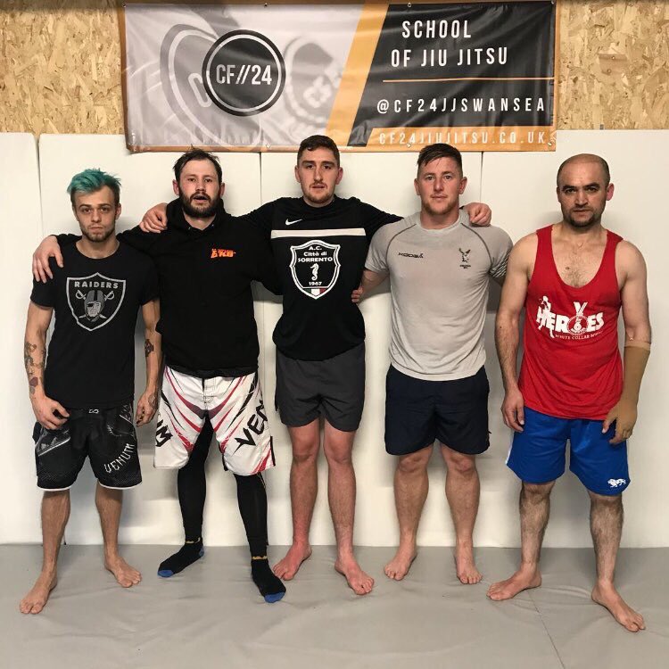 CF24mma's tweet photo. Always learning , always building , always trying. 
#cf24 #mma #swansea https://t.co/oapxVy5PWv