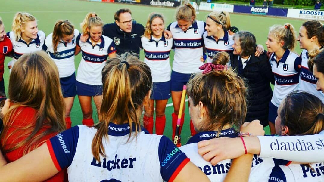 Vanmiddag Dames 1 veldclinic om 14.30 uur Doe je mee? Geef je op via d1@huizerhc.nl of kom langs en betaal rechtstreeks. Tot vanmiddag!