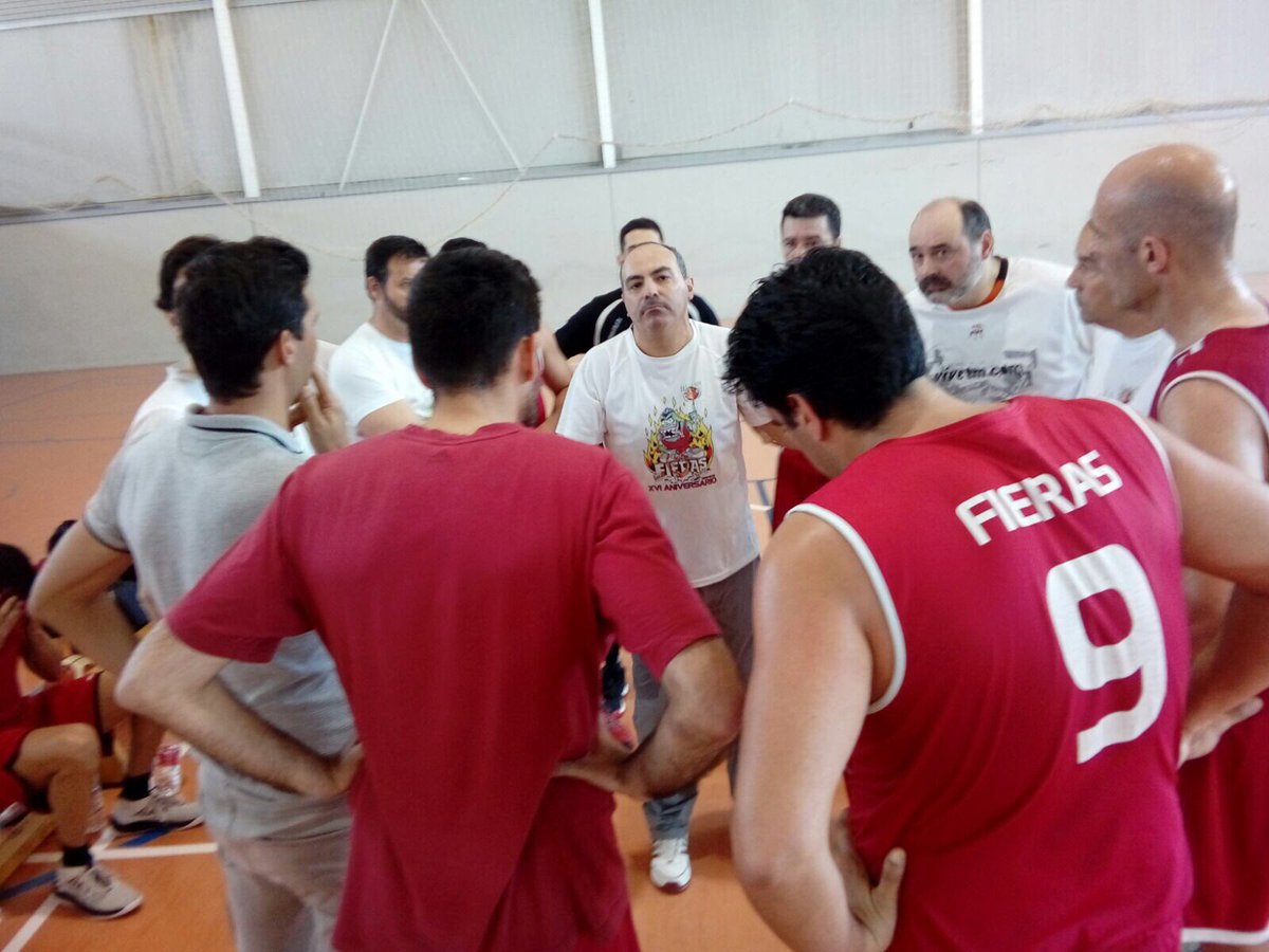 🏆#FFMAXI18 ⛹🏻
✔️FINAL 12:30 Horas
🏀<a href="/CD_LOSFIERAS/">CD LOS FIERAS</a> vs <a href="/cb_umbrete/">CBUmbrete</a> 
⏱Final: 60-62
📍Pabellón <a href="/AytoUmbrete/">Ayto. Umbrete</a>