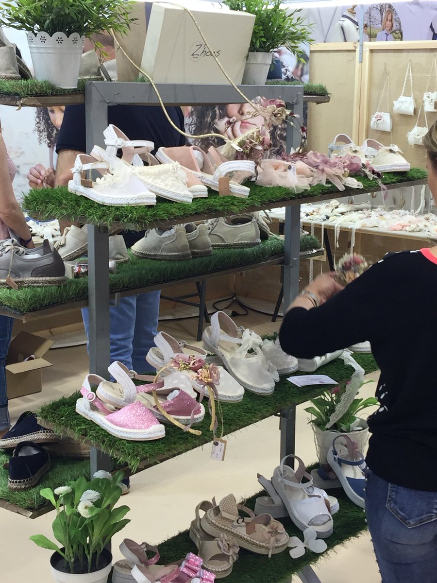 NOS DAMOS UN PASEO
Las marcas de calzado infantil están protagonistas en esta edición de Día Mágico by Fimi.
#diamagico18