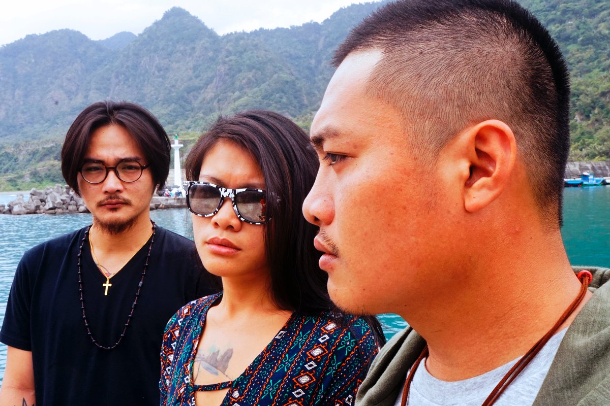 BARBER PRESENTS tweet media