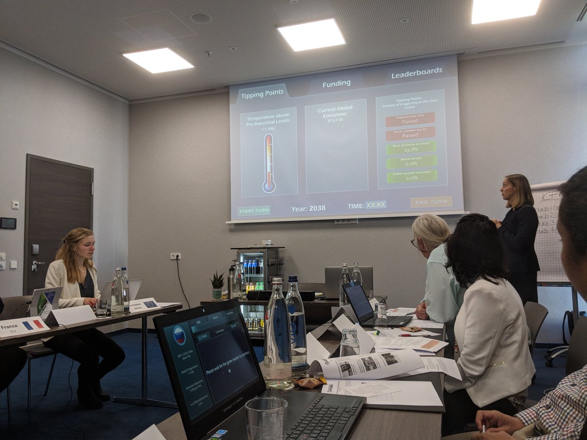 unthank's tweet photo. #SB48 In our #climatetippingpoints negotiation simulation game. An audible gasp from the negotiatiors as we pass the tipping point for the Arctic summer sea ice sheets melting. https://t.co/111n4dACcl https://t.co/oK3pD0SKcE