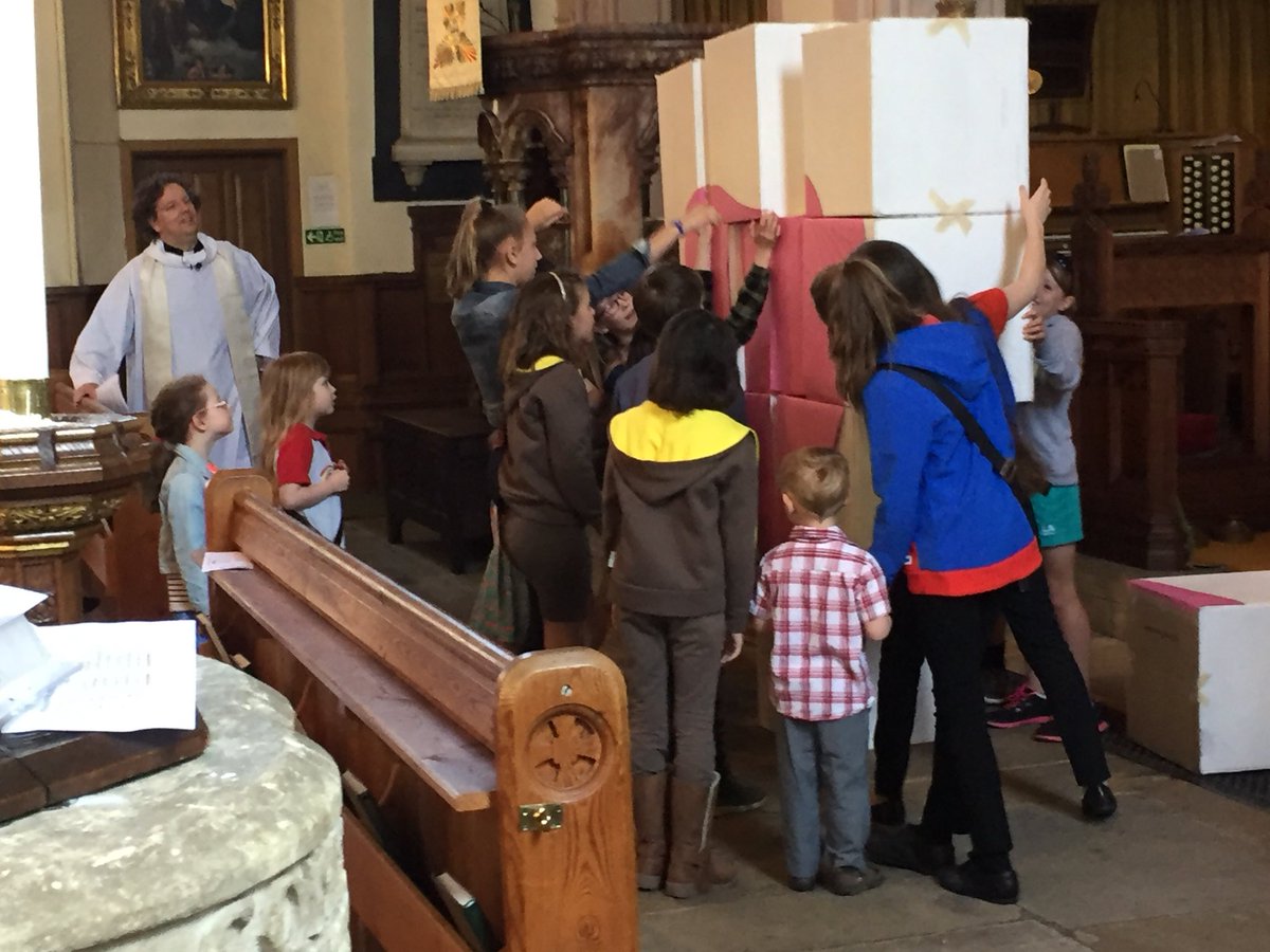 Mqk42_Paul's tweet photo. Today’s @c_of_e   service @ChristChurchHG1  @matthew_s_e  described Love (with some help😁), more powerful and infinate than we can imagine - trust it! https://t.co/PmteKStSLe