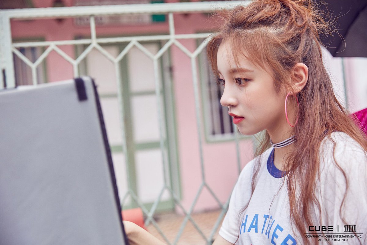 리이(世界のウギ🐇) (@yuqi_rabbit) | Twitter