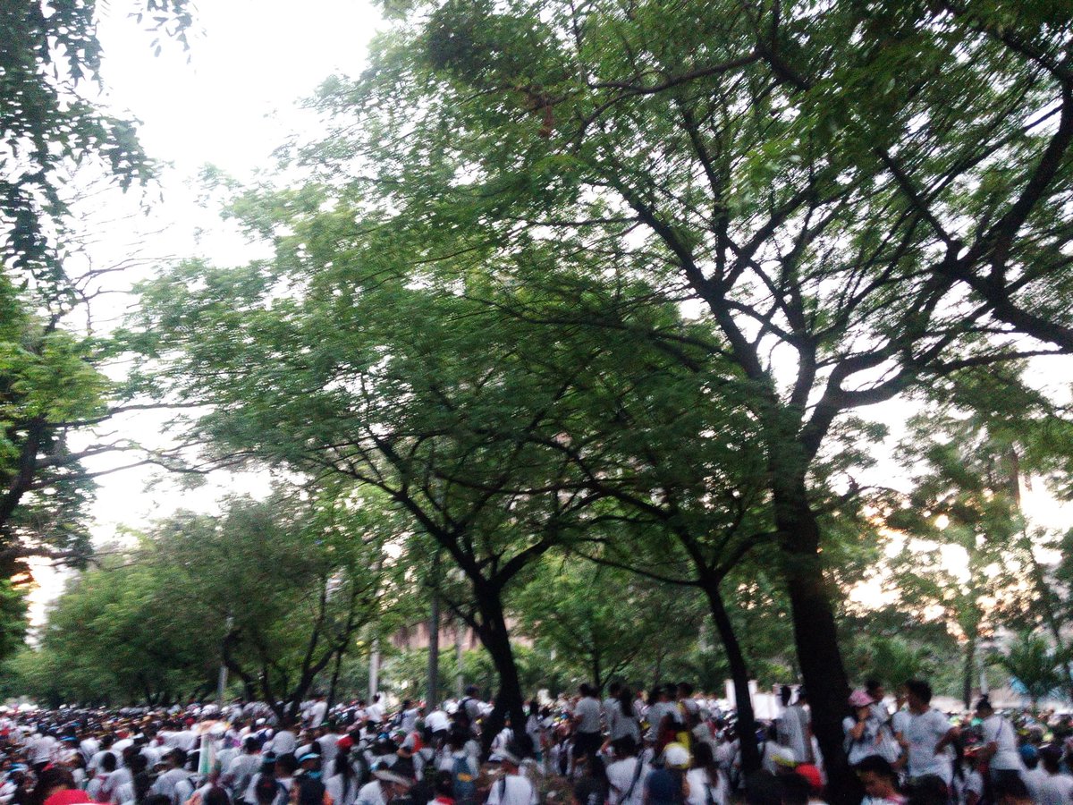 gonzalesjosefi4's tweet photo. Can't explained the feelings .....tired but happy!
#INCwalktofightpoverty https://t.co/J5PDANA8Tv