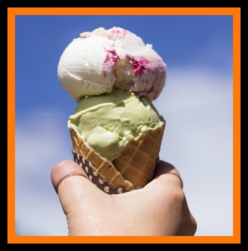 PavlovaCoffee's tweet photo. Open Bank Holiday Sunday and Monday from 10.30am.......🌞🌞🌞🌞 #bankholidayfun #bankholiday #gelato #icecream #glutenfree #Crickhowell #breconbeacons https://t.co/sRfoRaohiH