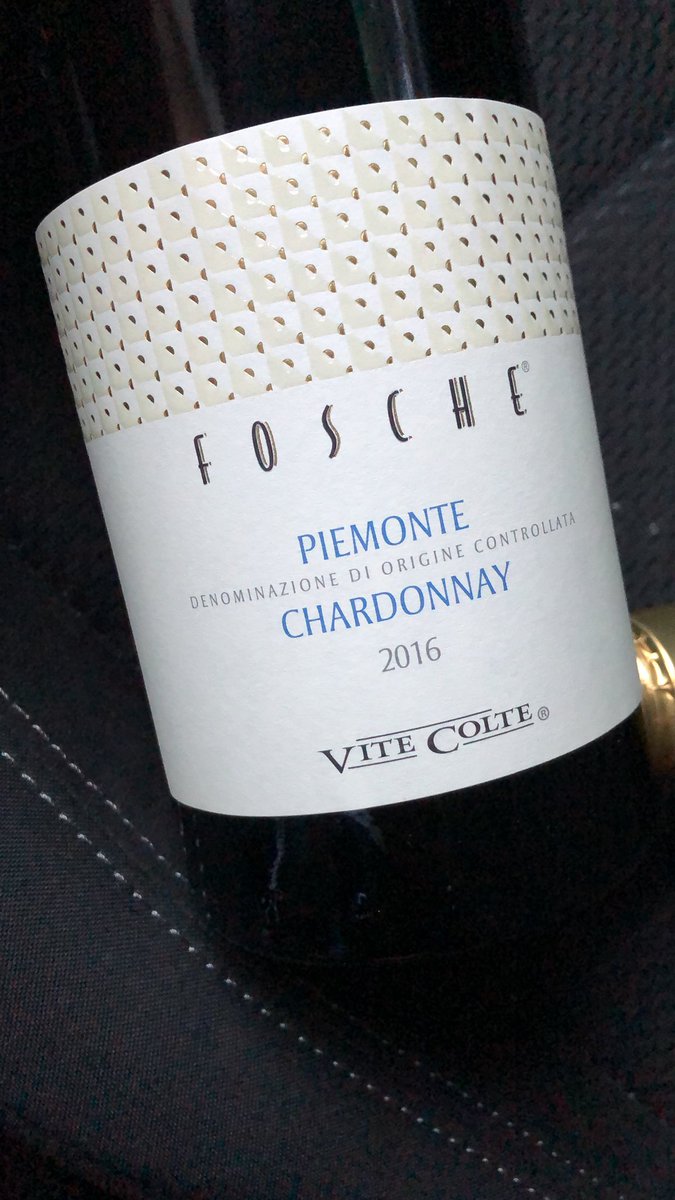 RaccontiD's tweet photo. Ottimo! #Fosche #Chardonnay #ViteColte https://t.co/2TXWFs7VMv
