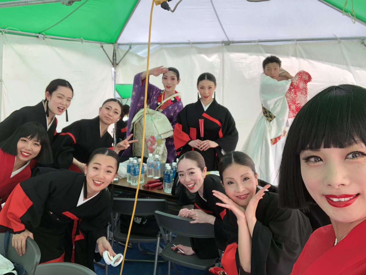 yuki53's tweet photo. 【レインボープライド2018】
YY × en Design《日本縁遊会》
素晴らしいお琴とビートサウンドに包まれ舞わせていただきました👘
YYさん素敵な機会をありがとうございました🌈✨✨
https://t.co/DHX6NufDFE
#桜縁座 #enDesign #YYコラボ #新曲奮闘いたしました #また御披露目出来る日が来ますように https://t.co/WXUaakv3HC