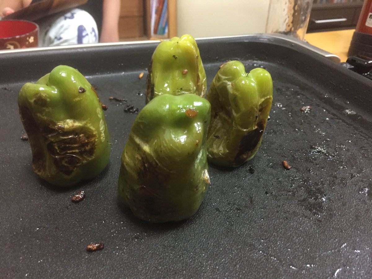 ピーマンの丸焼き