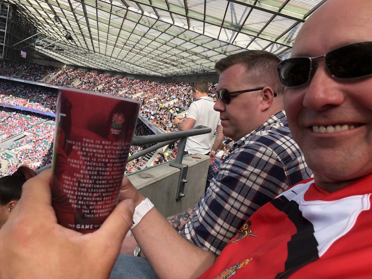 littlepuntie's tweet photo. Anothrt cracking day at AvN - Twickenham @armyrugbyunion See you all next year! https://t.co/O5JfNDZZU4