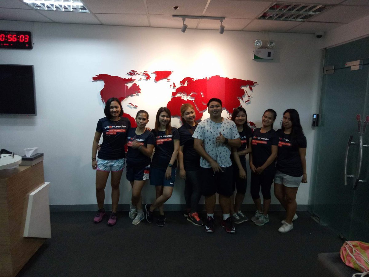 carla_lenneth's tweet photo. Getting Ready!
#WingsforLifeWorldRun
#teamMNL https://t.co/ouL7ITxxF2