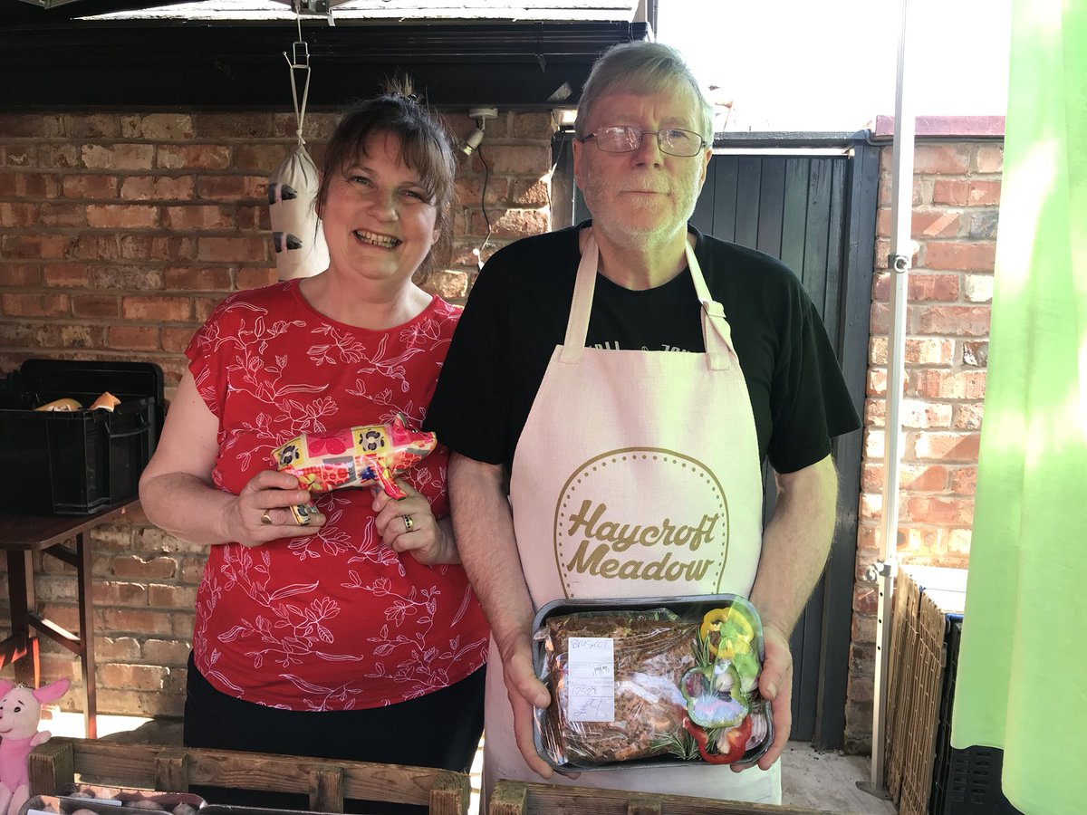 HaycroftMeadow's tweet photo. TODAY!! @HMoorMarket until 3pm with #sausages #burgers #meat https://t.co/QtgFvVkIdR