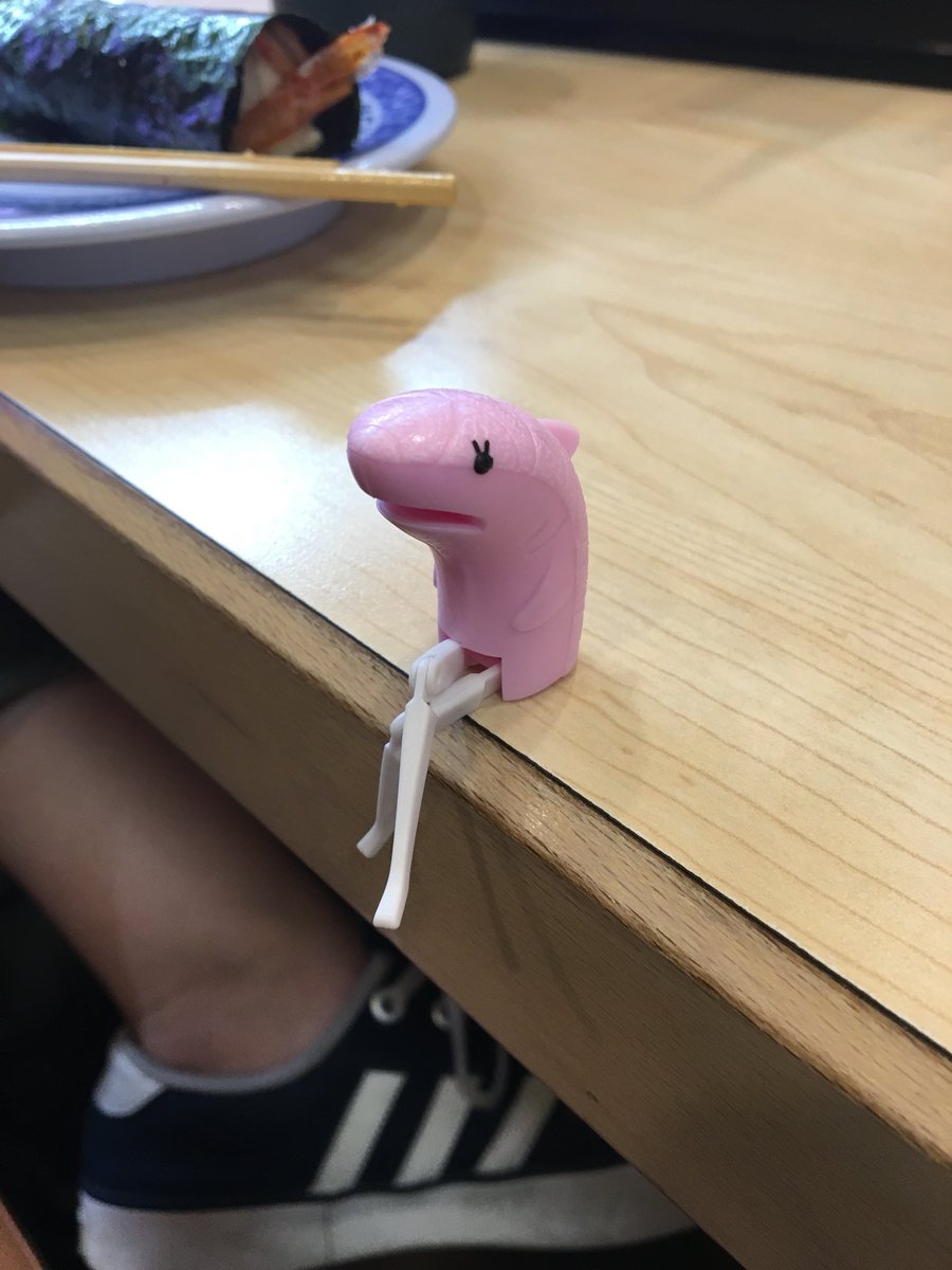 桜黒姫 ゚ くら寿司のチンアナゴ ガチャから出てきた 笑 足が美脚すぎて笑う 桜黒姫 ゚ くら寿司のチンアナゴ ガチャから出てきた 笑 足が美脚すぎて笑う