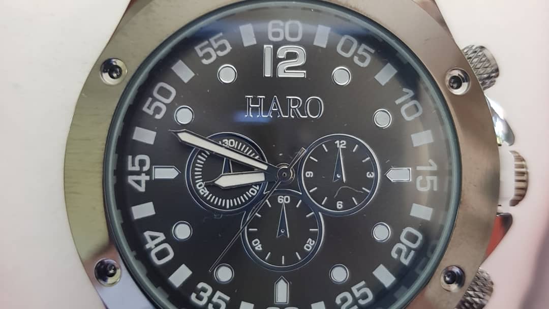 Deze mannen uitgezwaaid! En met dit HARO horloge zijn ze bij de tijd en komen ook op tijd bij hun nieuwe clubs. 😉 
Bedankt KANJERS!!