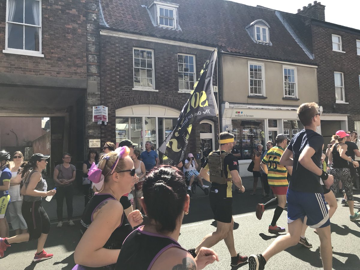 @Stu_at_Scottys running #GEAR10k  in #KingsLynn for @CorporalScotty in a weighted vest! #flythatflaghigh #gear @KLFM967 @SimonRowe