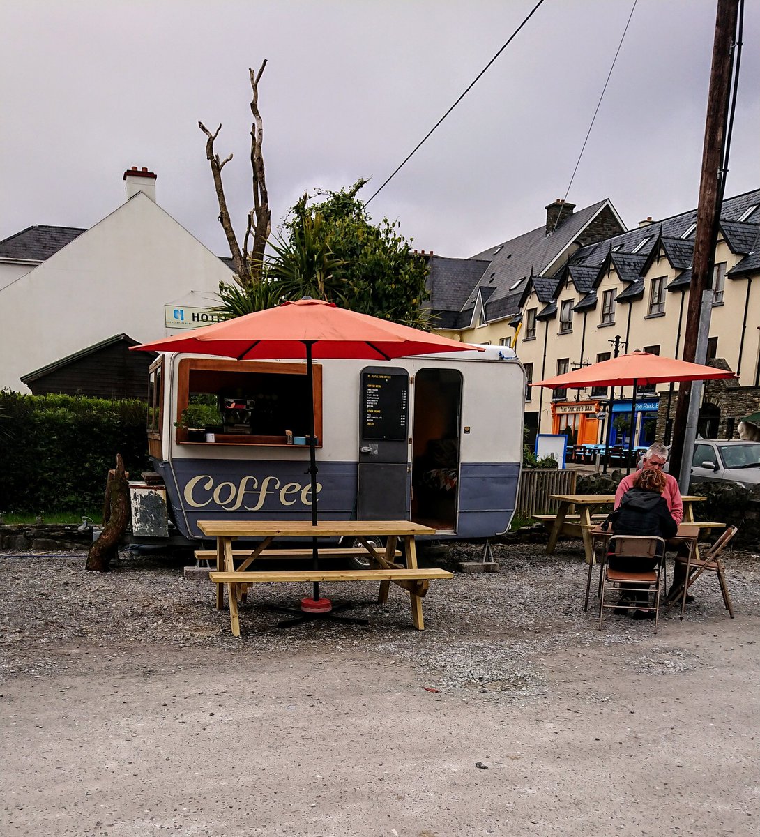 mossiescabs's tweet photo. Coffee 🍵 Glengarriff style on Sunday morning @discoverwcork @wildatlanticway @TourismIreland @CorksRedFM @VisitSheepsHead @TheStuffedOlive https://t.co/GaMbagcG9Q