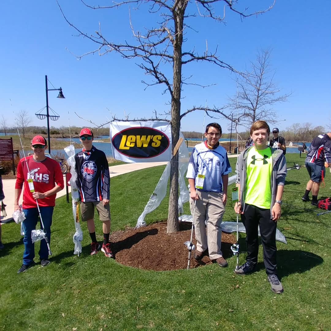 JPbirdman's tweet photo. Absolutely fantastic day for #PRBFT Invite @clthreeoaks. Thank you to @Lews_Fishing & @crystallakeil for supporting h.s. fishing & congrats to @HHS_Athletics1 for a monster bag of 16.8lbs. #D155Inspire #prexperience https://t.co/1DD8LsRbwy