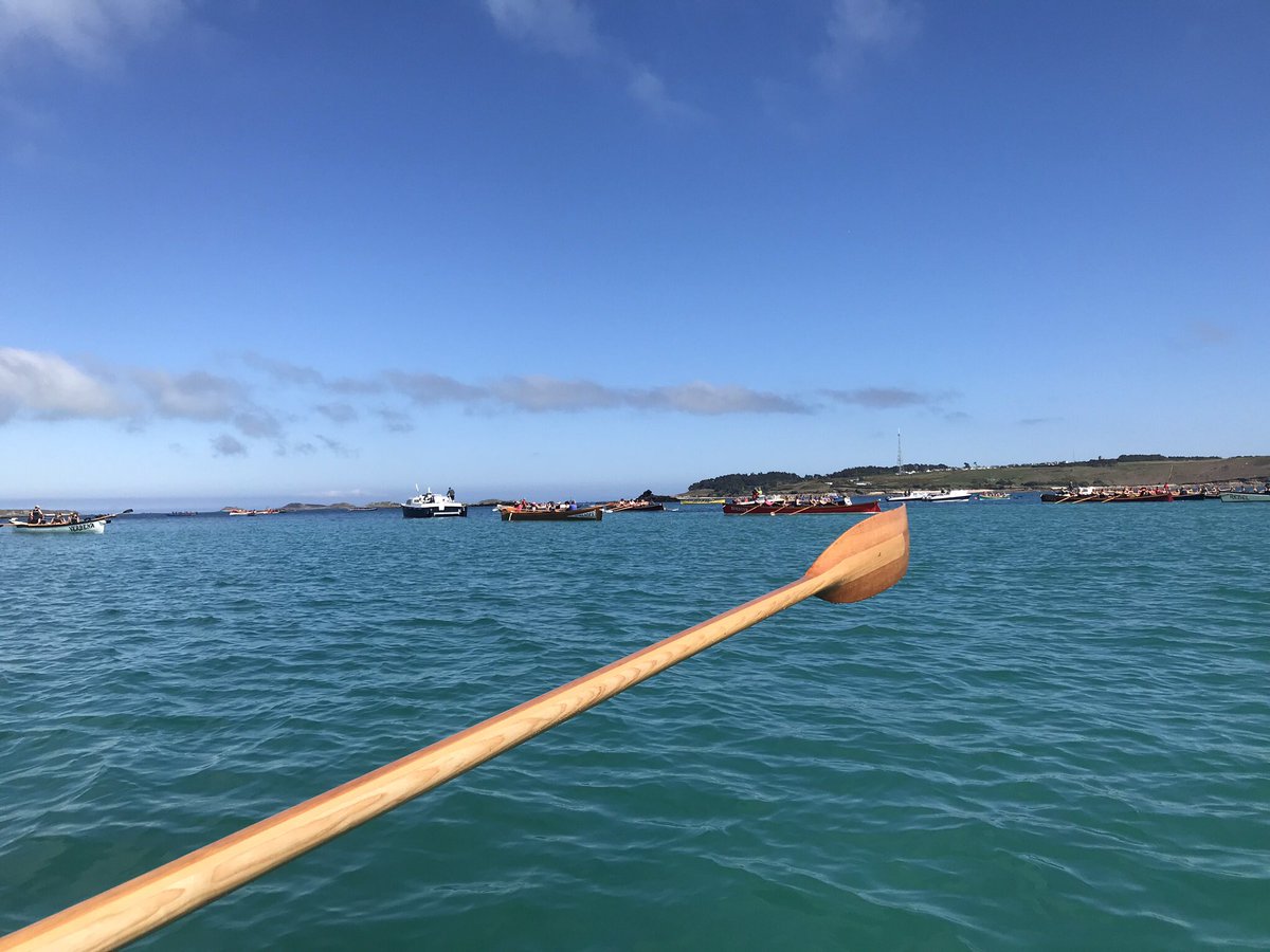 BCGigClub's tweet image. A cracking day’s racing yesterday... kicking off again today at 1.30 #wpgc2018 #gigrowing @_gigrower @CPGAgigs @ei8htdesign @BudeCleanerSeas #cleanerseas #cleanseas #theoceanisourplayground 💙