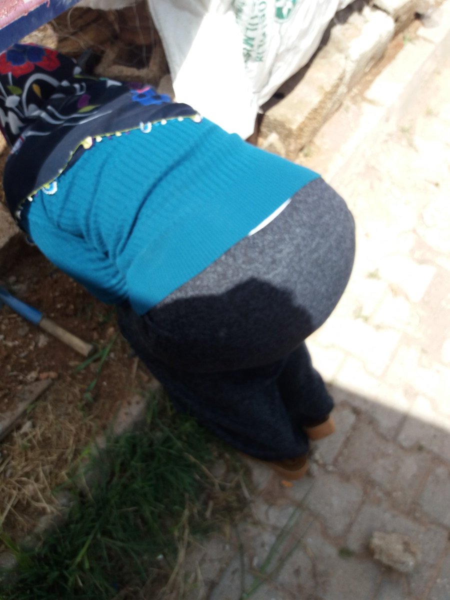 Koylu guzeli dolgun gotu bugun aksam zevkli anlar yasiyacaz