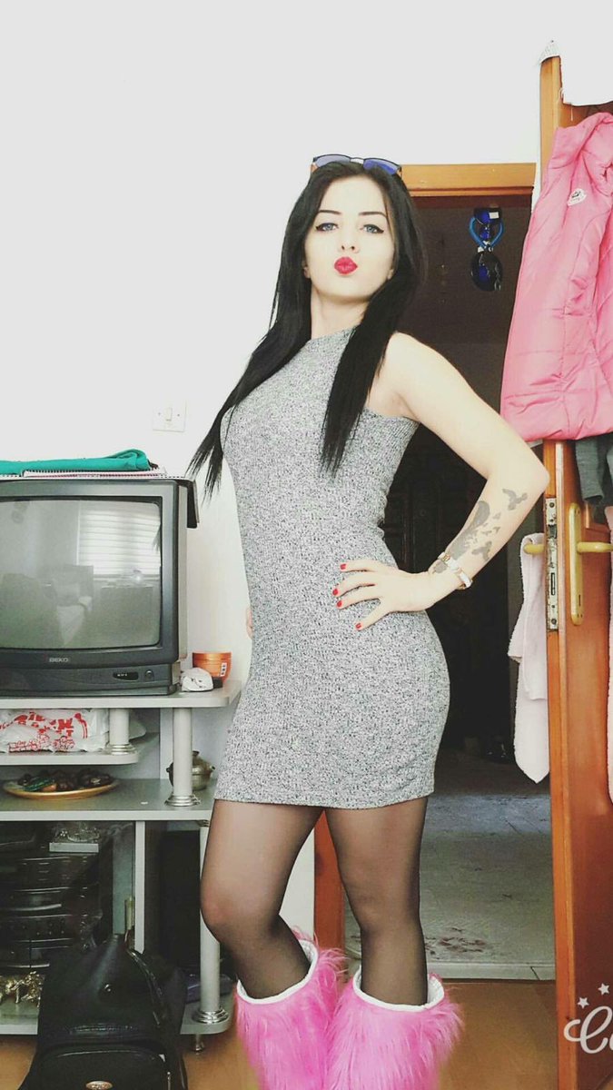 ecort_ayse's tweet photo. @ali_sadi_06 @Hottporno ara beni 0539 212 9318 https://t.co/bb22fUiCaK