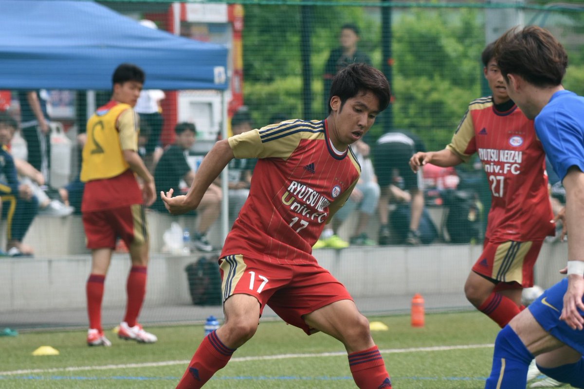 ট ইট র やざわぺ ｋｓｌ関東サッカーリーグ１部 第５節 18 5 6 かもめパーク 流通経済大学ｆｃ 17 吉原 崇匡 1年 湘南工科大付属 今日は異なるポジションで出場 不慣れな面はあったが 無難に持ち味のスタミナで克服していた