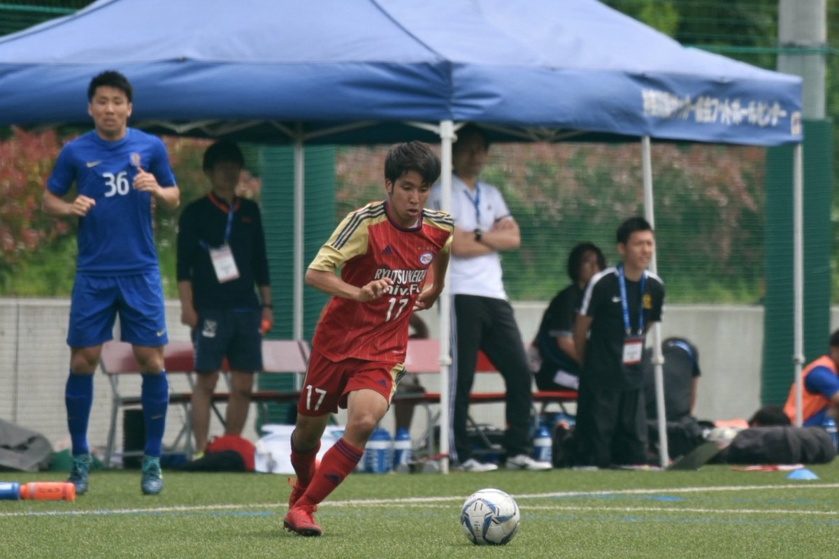 ট ইট র やざわぺ ｋｓｌ関東サッカーリーグ１部 第５節 18 5 6 かもめパーク 流通経済大学ｆｃ 17 吉原 崇匡 1年 湘南工科大付属 今日は異なるポジションで出場 不慣れな面はあったが 無難に持ち味のスタミナで克服していた