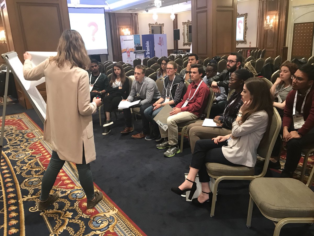 fig_young's tweet photo. Brainstorming for our 2019-2020 workplan for our five working groups. Where are we going? #ToInfinityAndBeyond #4YSC #FIGYSN #FIG2018 https://t.co/azFRxjGCiW