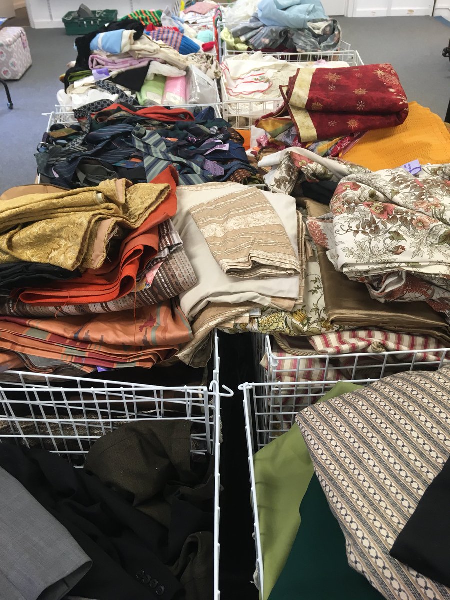 Fabric sale on til 4! Fill a sack for £5 @NTUBonGallery @NTUStudentNews <a href="/NTUArtandDesign/">Nottingham School of Art & Design</a> <a href="/NTUFashSoc/">NTU Fashion Society</a> @NTUEnvironment